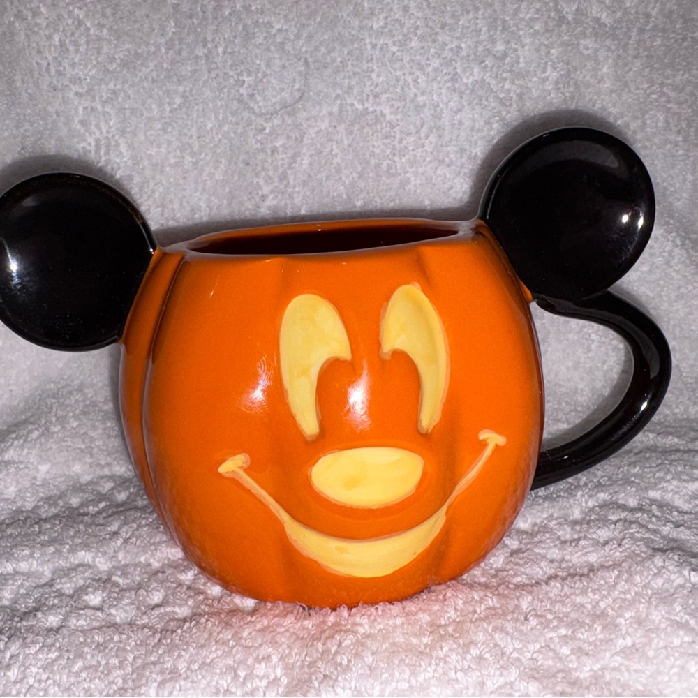 Disney Mickey Mouse Pumpkin Mug - Picture 1 of 3